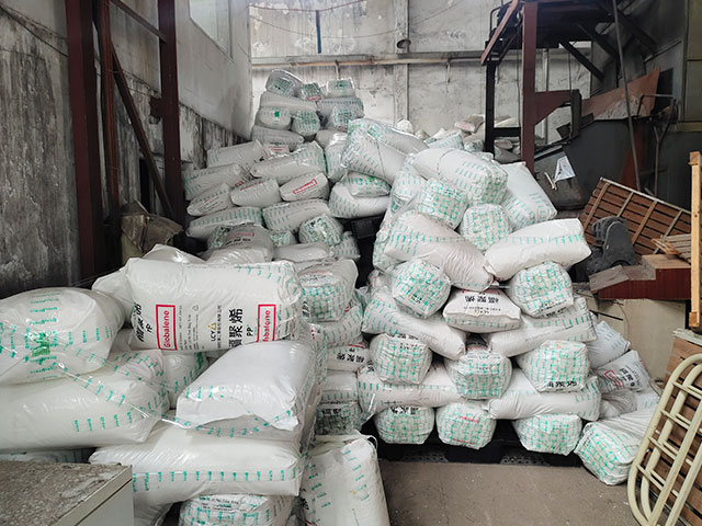 �U���b����